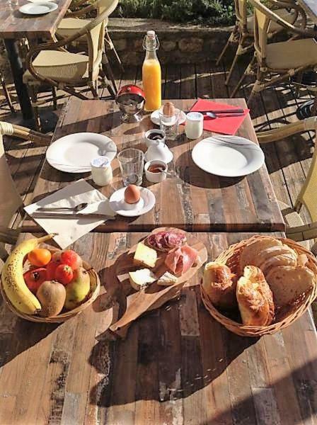 L'Auberge De Montpezat Kültér fotó