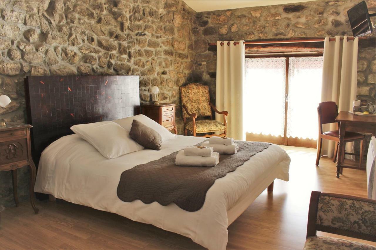 L'Auberge De Montpezat Kültér fotó